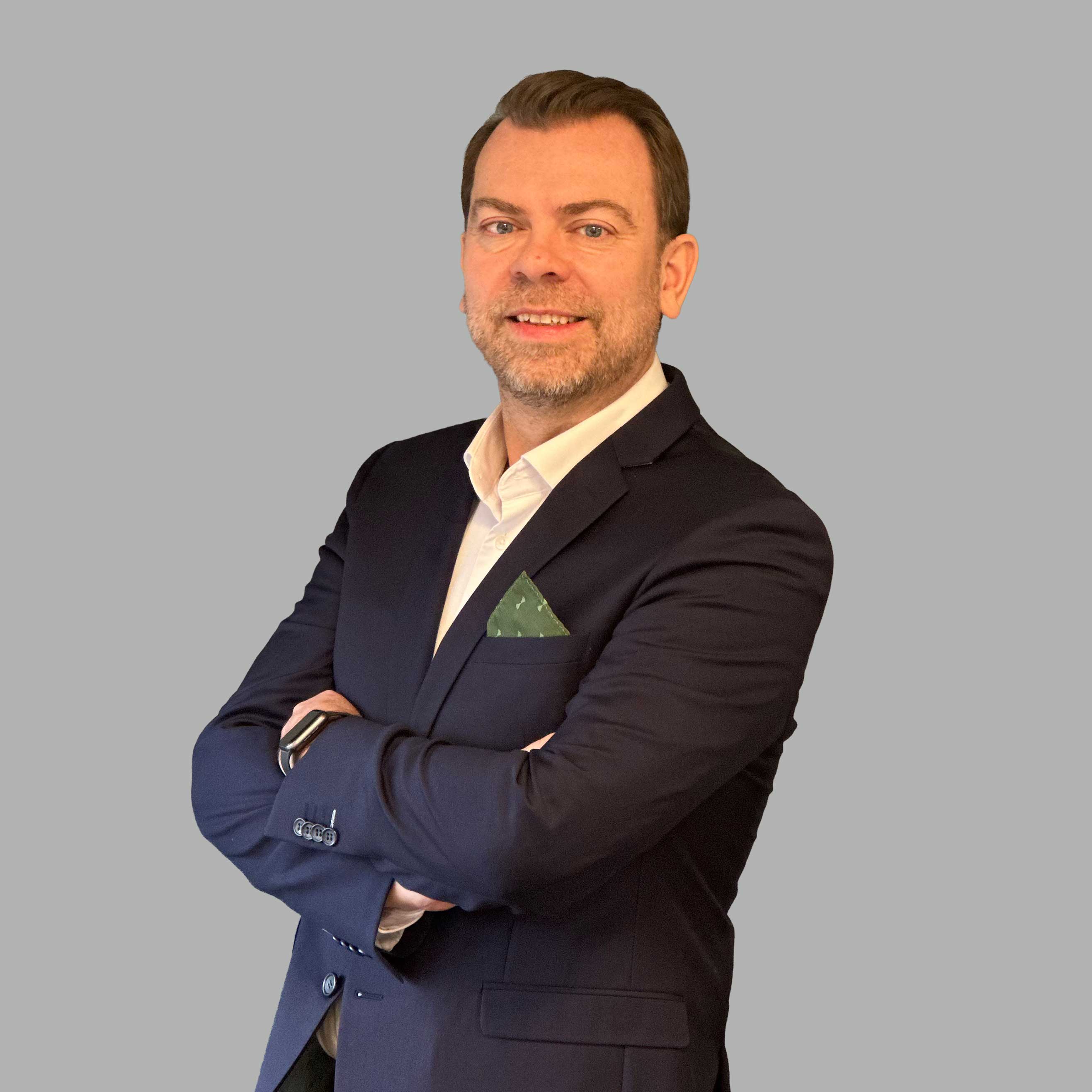 Christian-W_med-bakgrunn